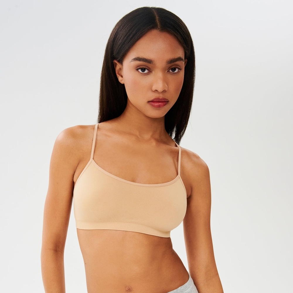 NWT. Splits59 nude seamless bra